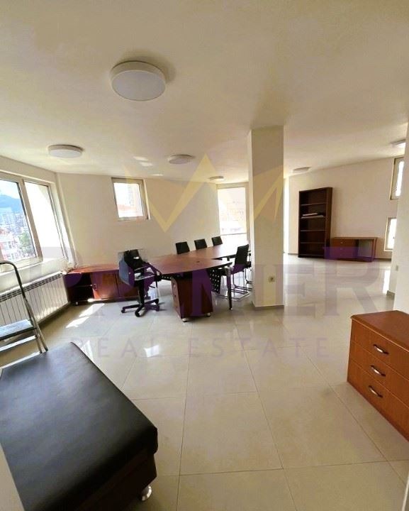 Te koop  Kantoor Sofia , Belite brezi , 120 m² | 16709974 - afbeelding [2]