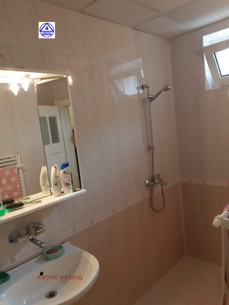Продава  Етаж от къща град Плевен , Идеален център , 88 кв.м | 70030078 - изображение [5]