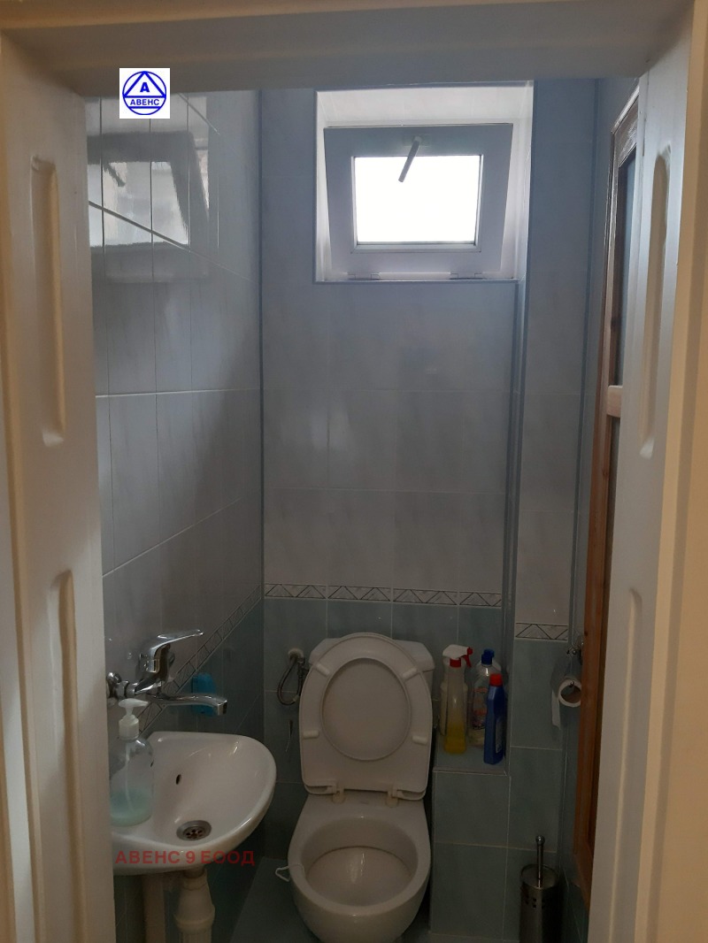 Продава  Етаж от къща град Плевен , Идеален център , 88 кв.м | 70030078 - изображение [4]