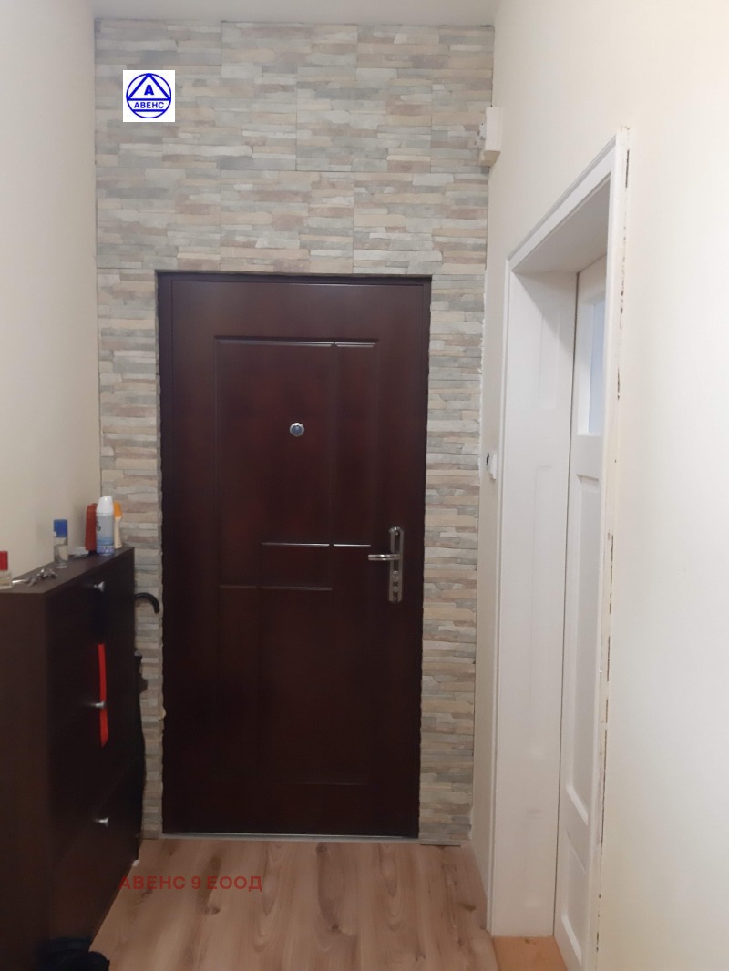 Продава  Етаж от къща, град Плевен, Идеален център •  190 000 EUR • ID 46993071 — holmes.bg - [1] 
