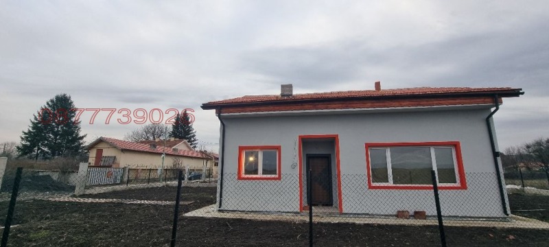 Продава КЪЩА, гр. Божурище, област София област, снимка 2 - Къщи - 53589735