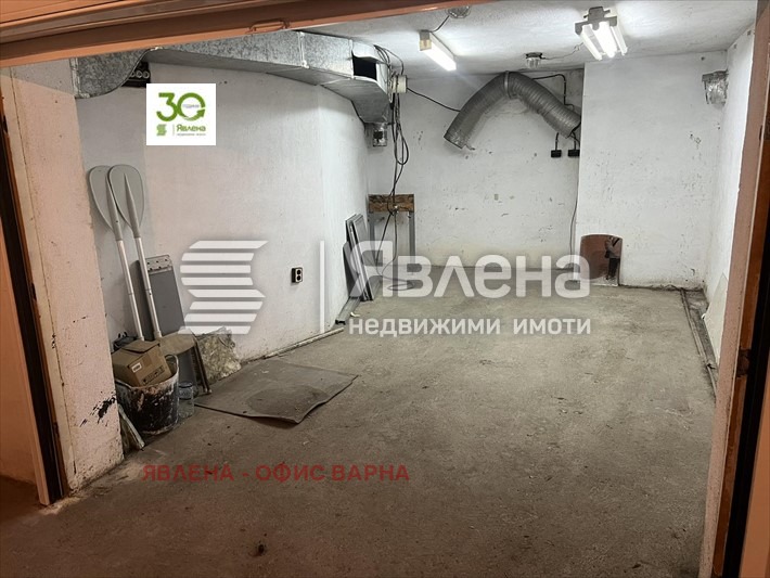 Продава ГАРАЖ, ПАРКОМЯСТО, гр. Варна, Гръцка махала, снимка 4 - Гаражи и паркоместа - 53459996