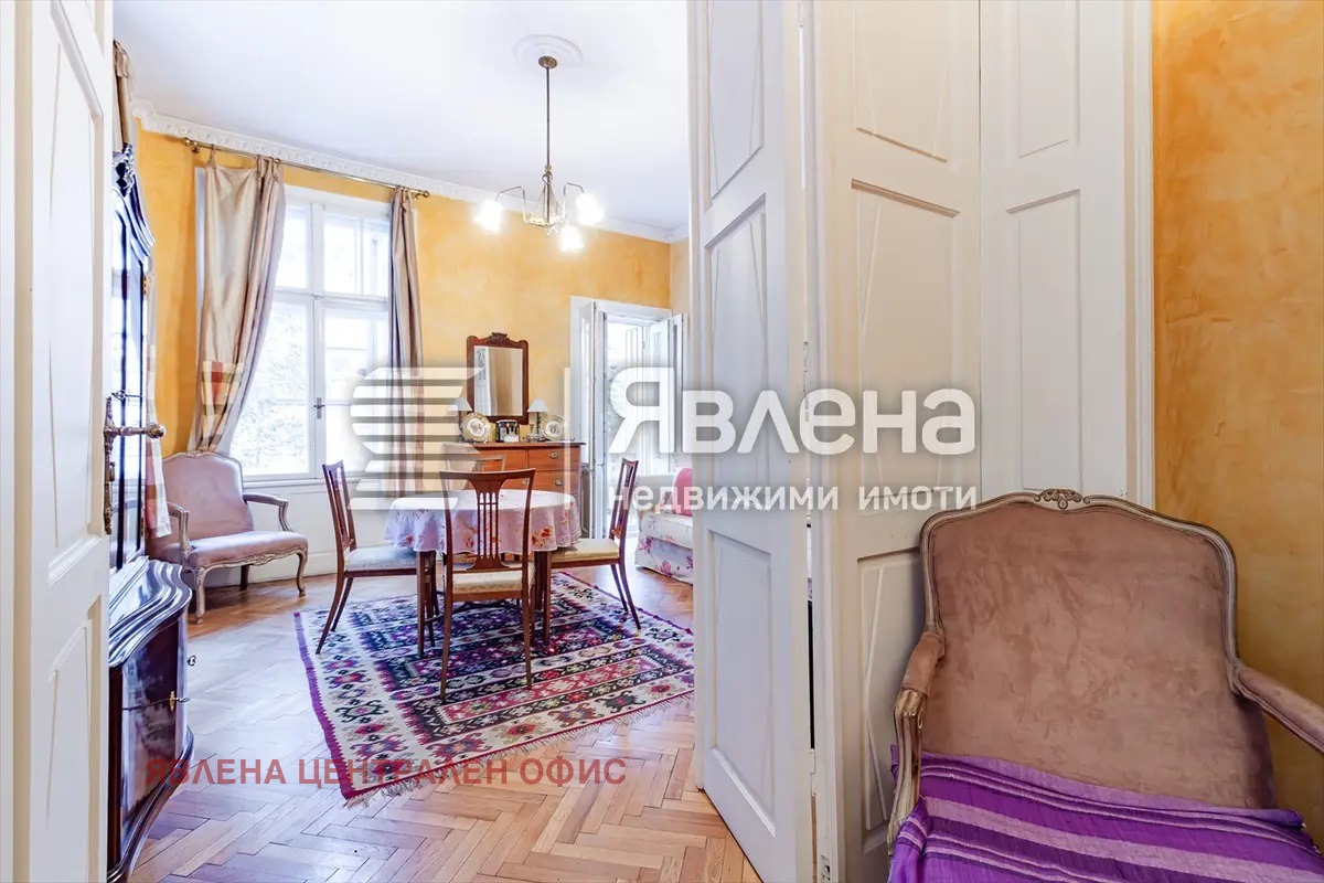 Продава 3-СТАЕН, гр. София, Център, снимка 8 - Апартаменти - 56251055