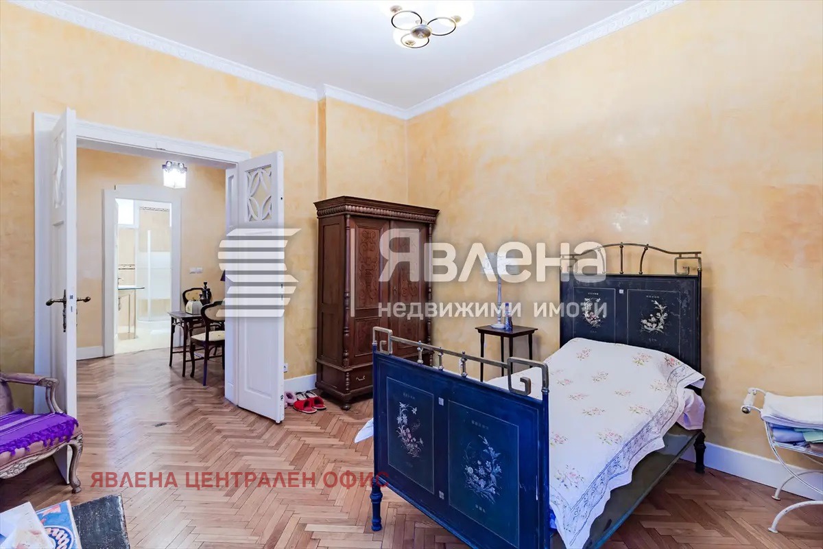 Продава 3-СТАЕН, гр. София, Център, снимка 10 - Апартаменти - 56251055