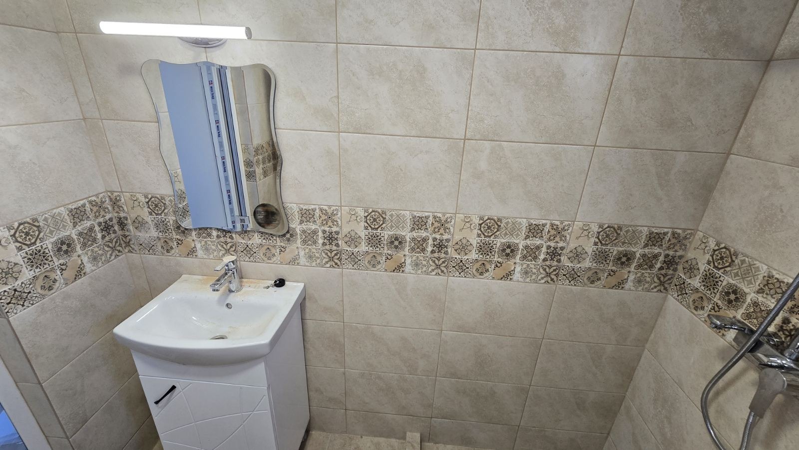 Продава КЪЩА, с. Дропла, област Добрич, снимка 12 - Къщи - 54815184