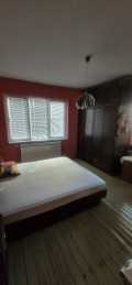 Продава ЕТАЖ ОТ КЪЩА, град Русе, Родина 1 • 96900 € • 73132301 — Holmes.bg