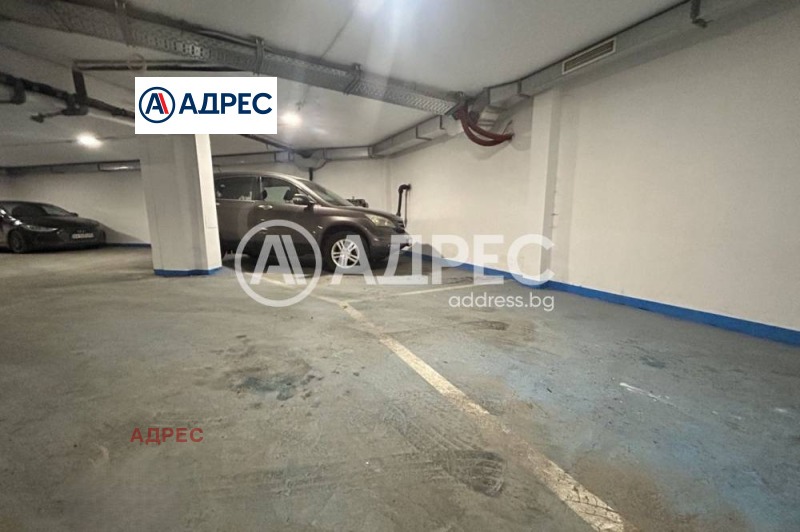 Продава ПАРКОМЯСТО в град Варна, Окръжна болница-Генерали - 28 кв.м / 45 000 € » 88 012.35 лв., АДРЕС