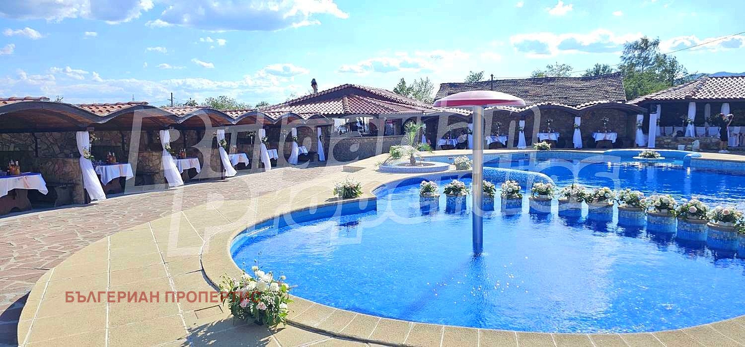 Продава ТЪРГОВСКИ КОМПЛЕКС | Imot.bg — изображение 5