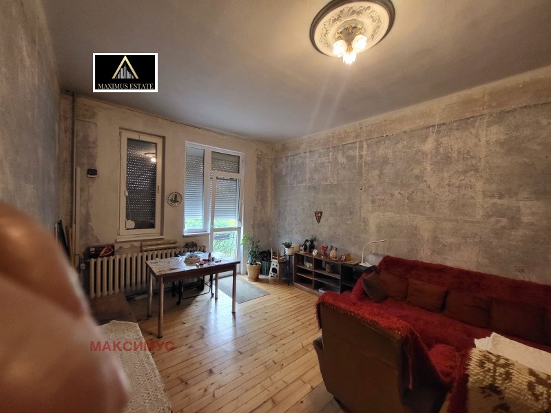 Продава  2-стаен град София , Център , 76 кв.м | 12017342 - изображение [6]