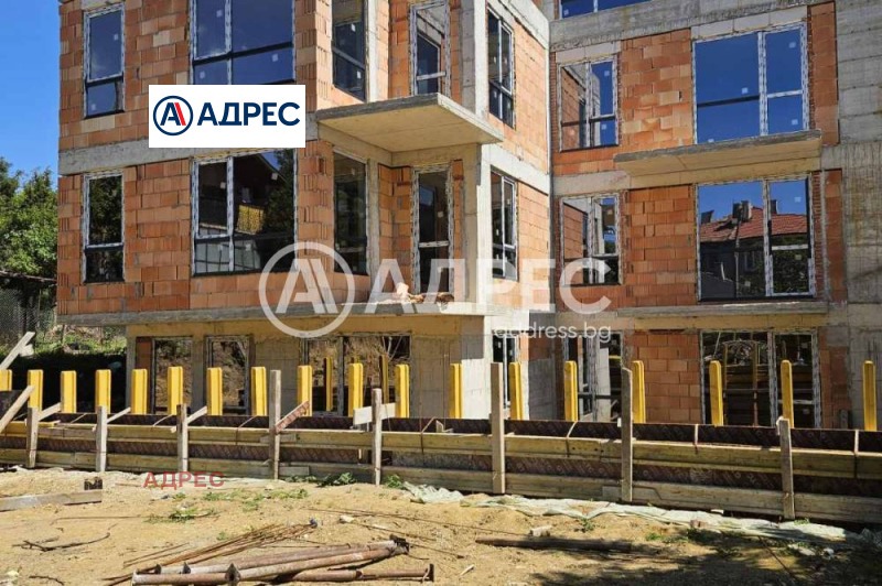Продаја  2 спаваће собе Варна , Галата , 90 м2 | 47950226 - слика [14]