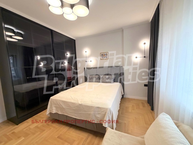 Продава 3-СТАЕН, гр. София, Център, снимка 3 - Апартаменти - 53442047