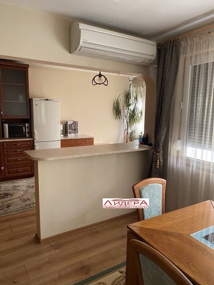 Продава МНОГОСТАЕН, гр. Пловдив, Център, снимка 2 - Aпартаменти - 49209667