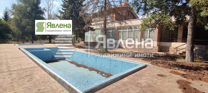 Продава ХОТЕЛ, с. Старозагорски бани, област Стара Загора, снимка 3 - Хотели - 52632705