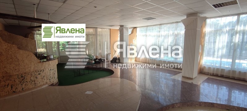 Продава ХОТЕЛ, с. Старозагорски бани, област Стара Загора, снимка 15 - Хотели - 52632705