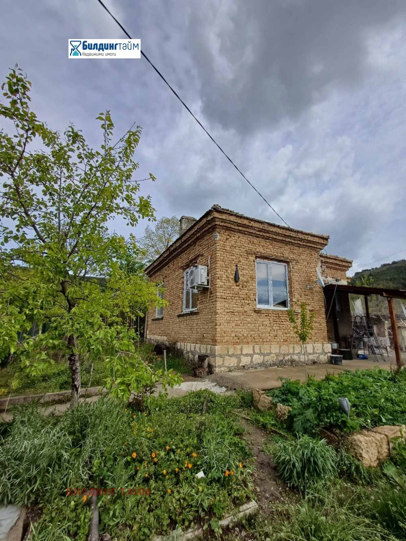 Продава БИЗНЕС ИМОТ, с. Средня, област Шумен, снимка 9 - Други - 49906207