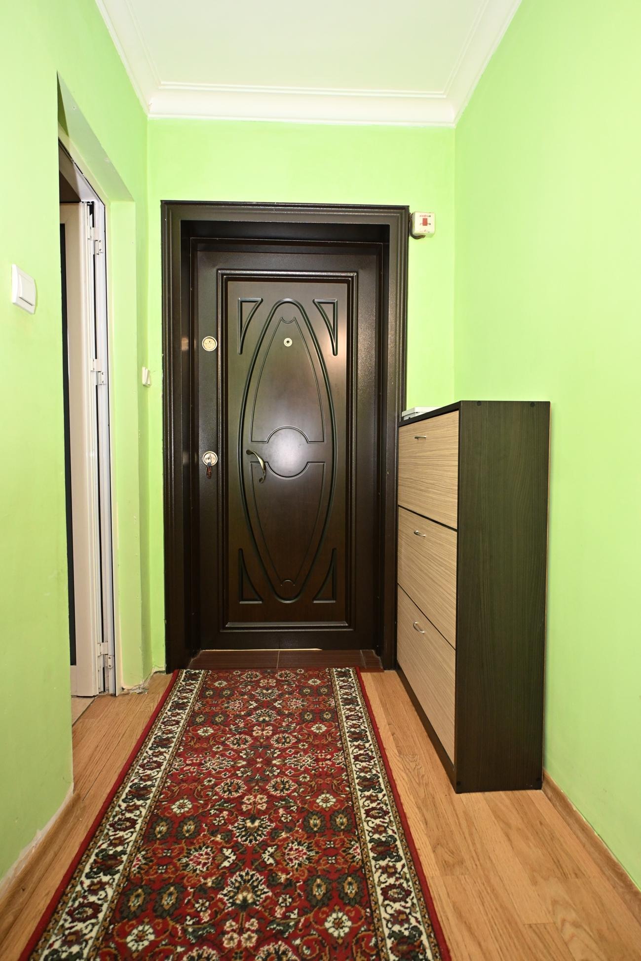 Продава ЕТАЖ ОТ КЪЩА, гр. Перник, Пригаров район, снимка 12 - Етаж от къща - 56084438