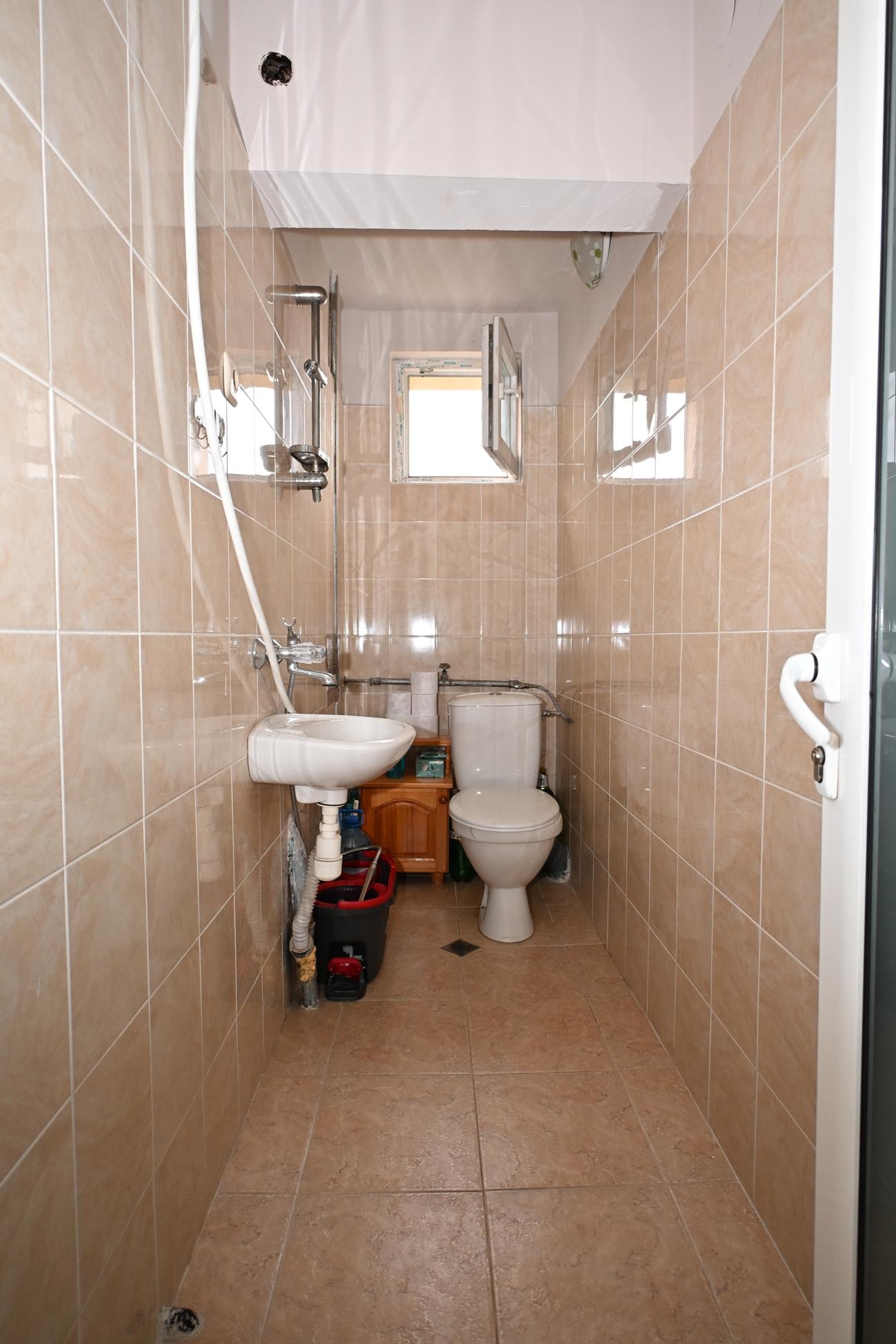 Продава ЕТАЖ ОТ КЪЩА, гр. Перник, Пригаров район, снимка 14 - Етаж от къща - 56084438