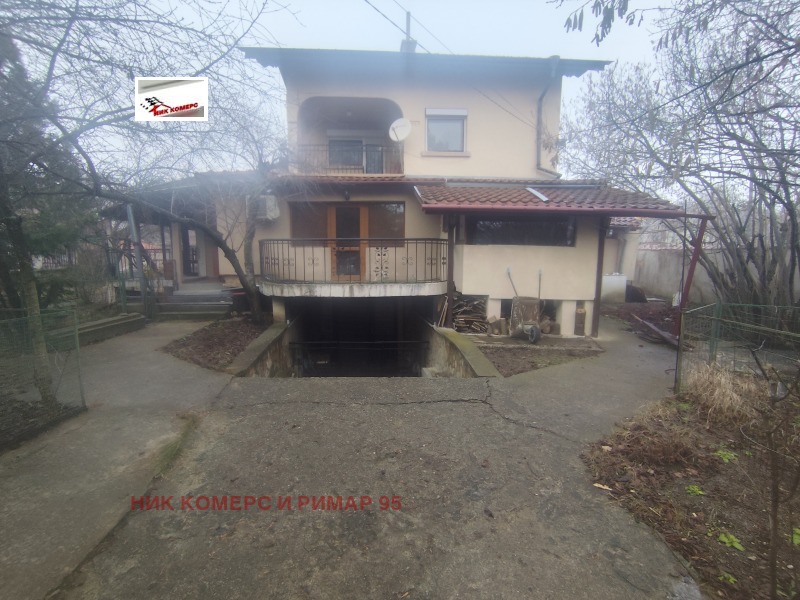 Продава КЪЩА в град София, гр. Банкя - 350 кв.м / 460 000 € » 899 681.80 лв., НИК КОМЕРС И РИМАР 95