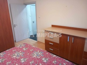 2 sypialnie Centar, Ruse 8