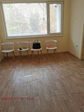 3 Schlafzimmer Zentar, Dobritsch 2