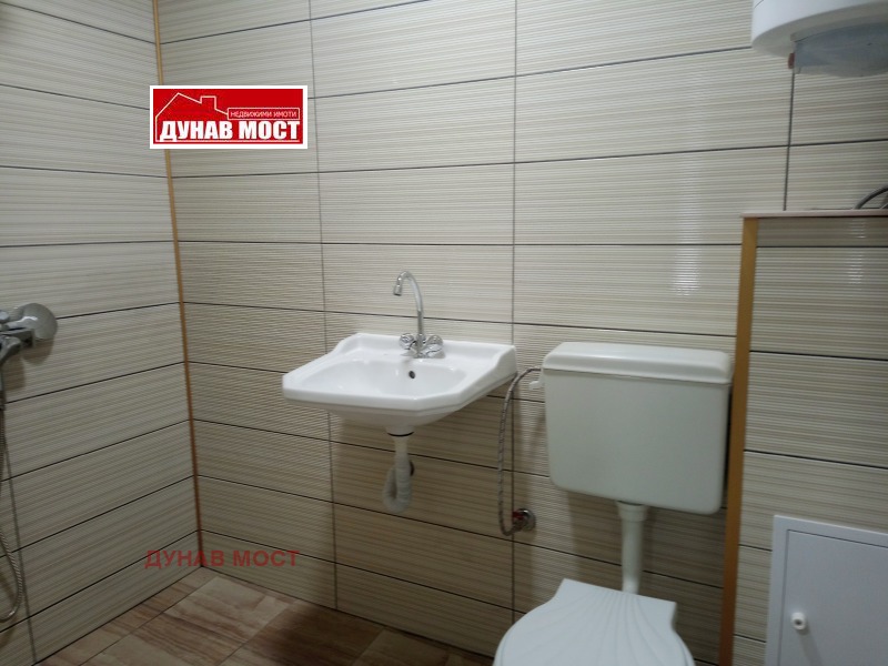 Продава  2-стаен град Русе , Дружба 3 , 50 кв.м | 70143050 - изображение [12]