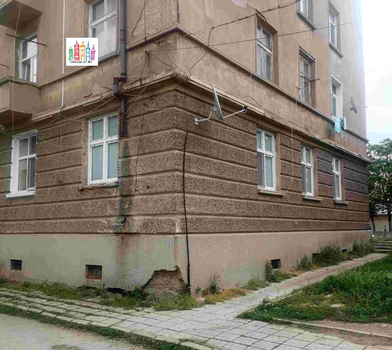 In vendita  2 camere da letto Pernik , Moshino , 89 mq | 38259758 - Immagine [14]