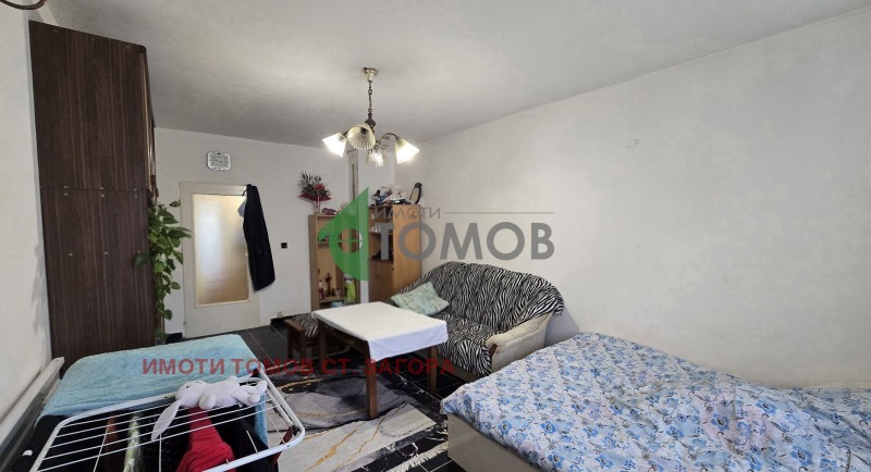 Продава 3-СТАЕН, гр. Стара Загора, Железник - център, снимка 2 - Апартаменти - 52071412