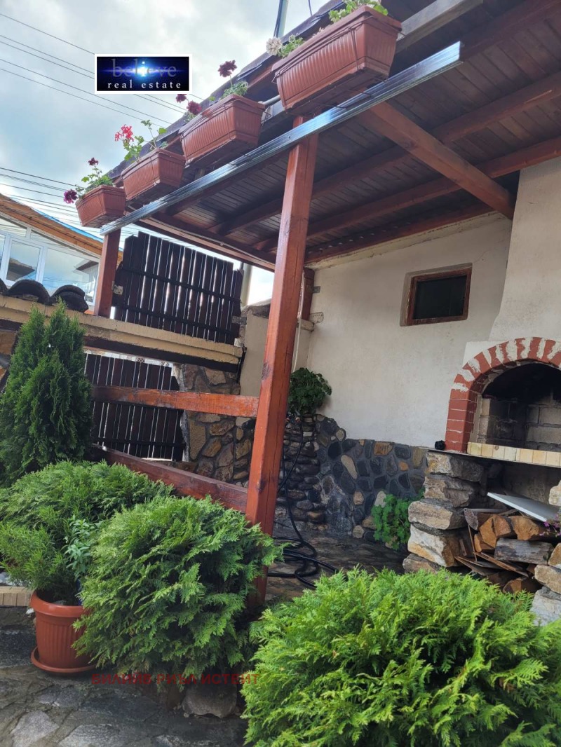 Продава ЕТАЖ ОТ КЪЩА, гр. Велинград, област Пазарджик, снимка 13 - Етаж от къща - 53140265