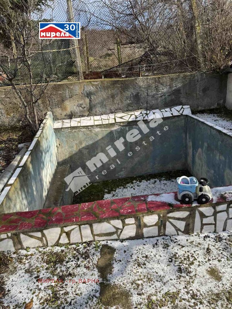 Продава ВИЛА, с. Приселци, област Варна, снимка 10 - Вили - 53098165