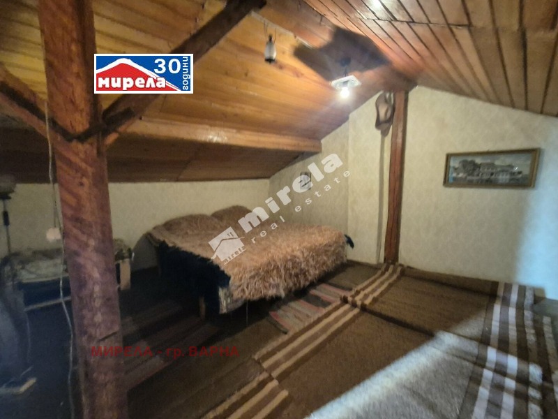 Продава ВИЛА, с. Приселци, област Варна, снимка 5 - Вили - 53098165