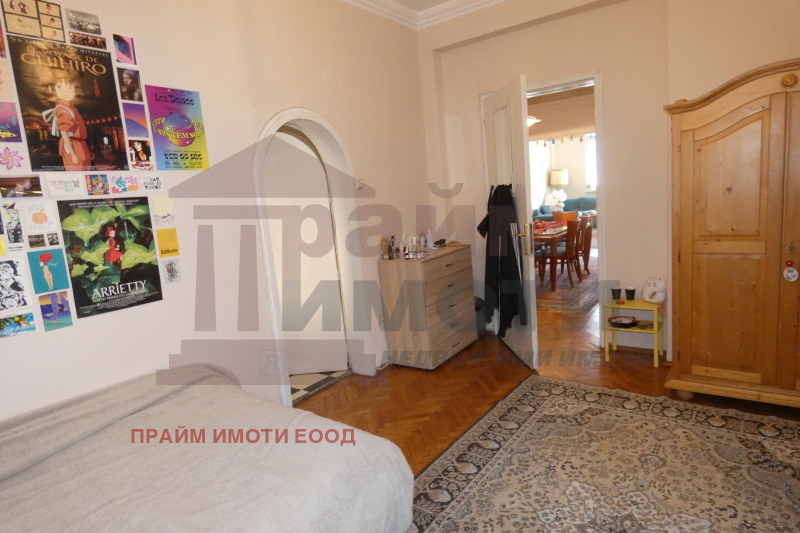 En venta  3 dormitorios Sofia , Doktorski pametnik , 145 metros cuadrados | 22279338 - imagen [13]