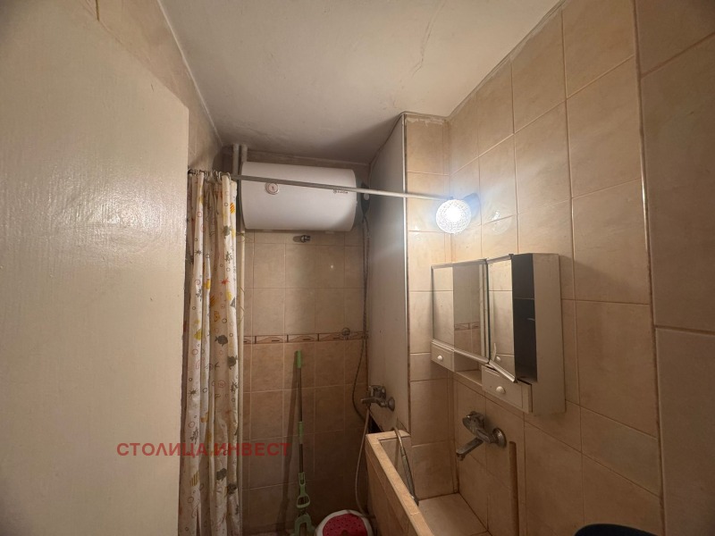 Продава МНОГОСТАЕН, гр. Русе, Възраждане, снимка 3 - Апартаменти - 52318520