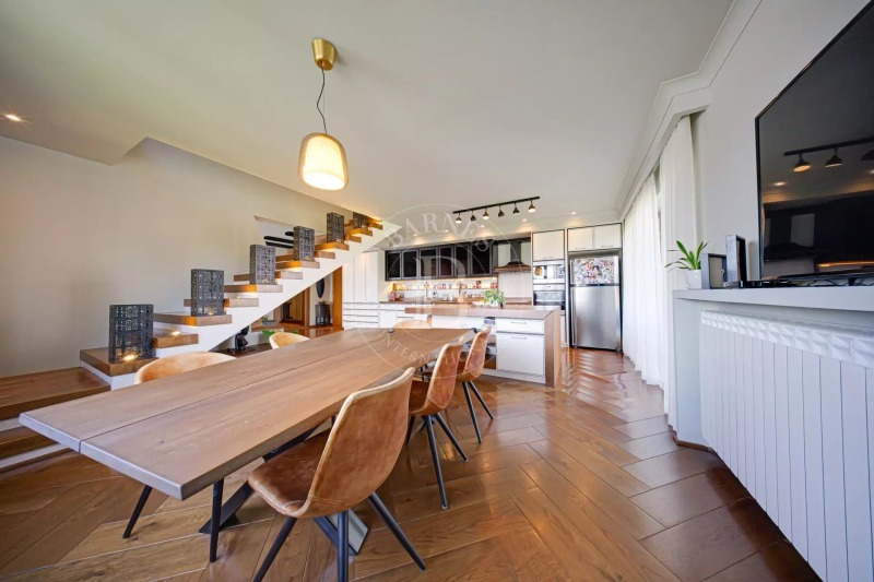 Zu verkaufen  Maisonette Sofia , Witoscha , 255 qm | 93880332 - Bild [4]