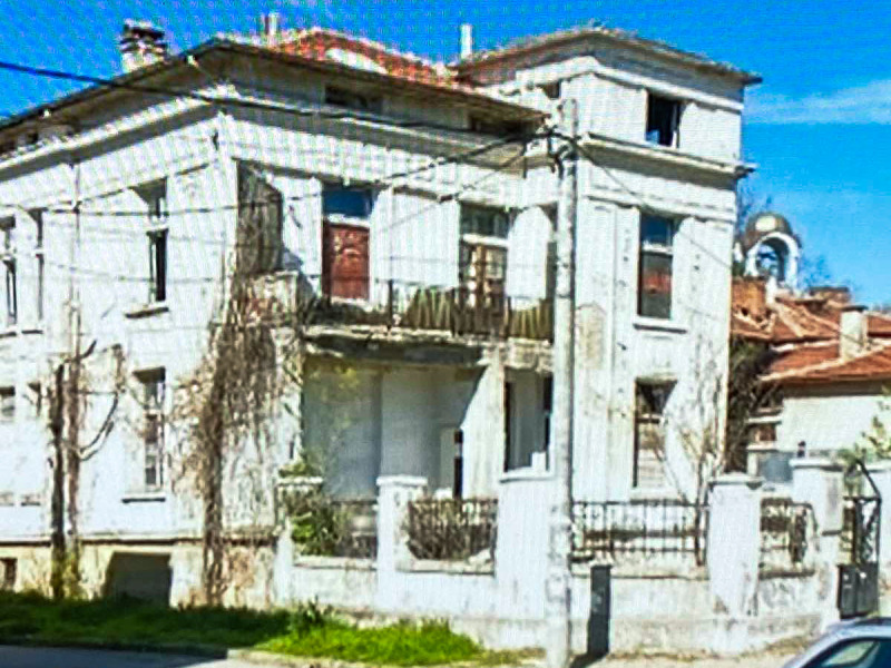 Продава  Къща, град Хасково, Център •  385 100 EUR • ID 83250202 — holmes.bg - [1] 