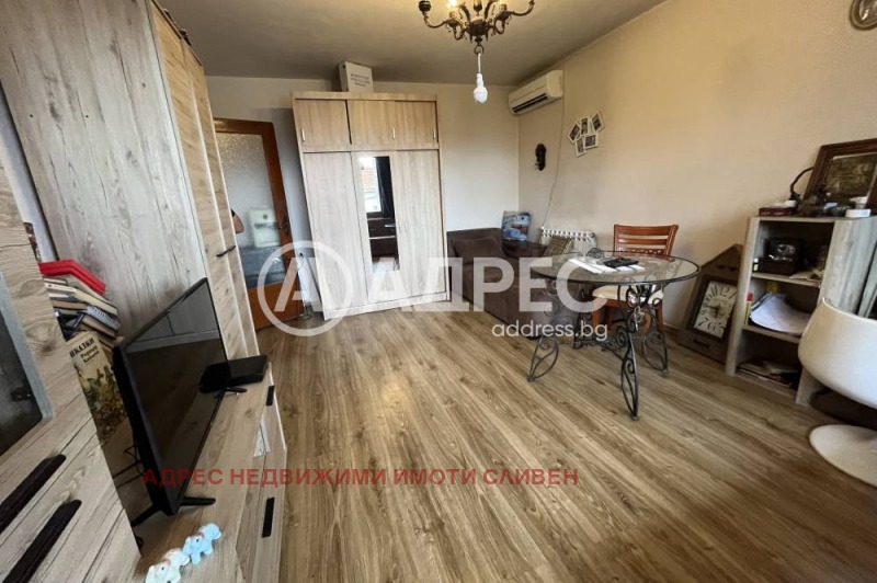 Продава КЪЩА, гр. Сливен, Ново село, снимка 2 - Къщи - 53335398