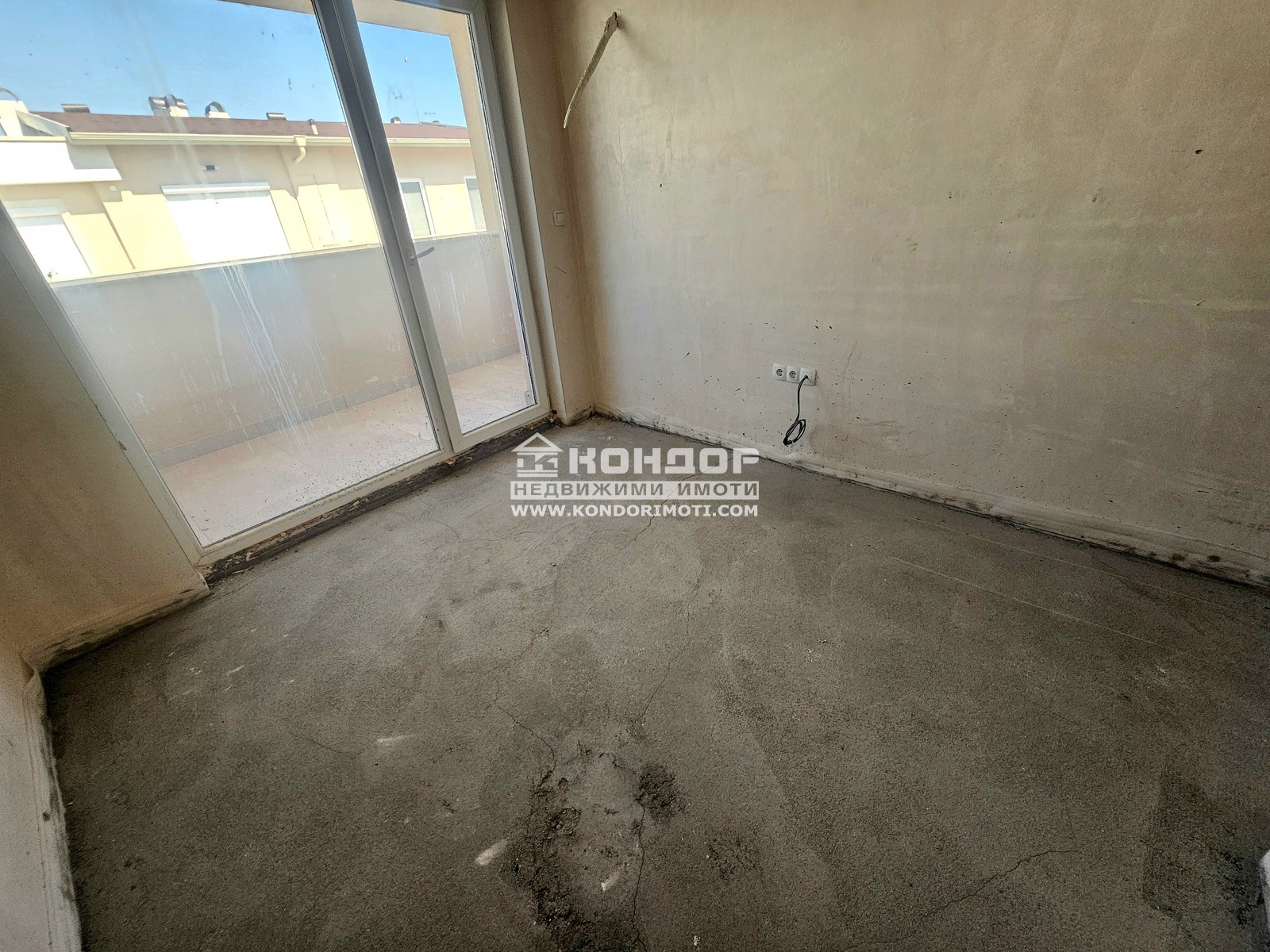 Продава 3-СТАЕН, гр. Пловдив, Остромила, снимка 2 - Апартаменти - 55999691