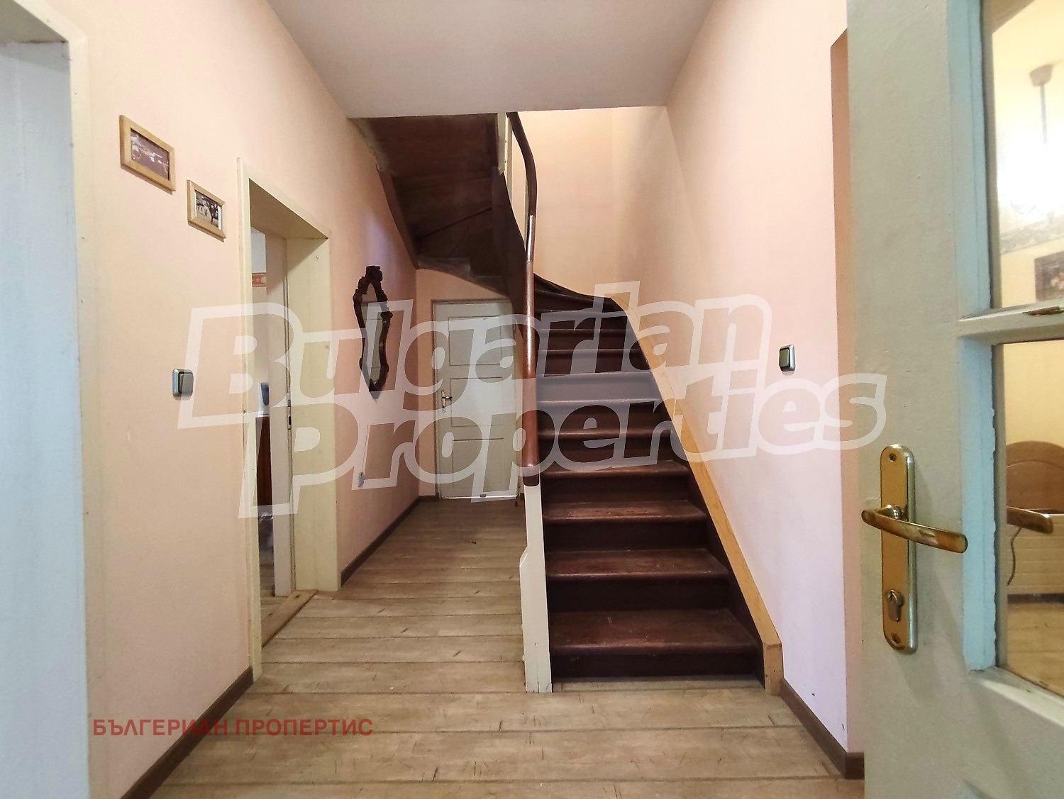 Продава КЪЩА, с. Рибарица, област Ловеч, снимка 11 - Къщи - 54424331