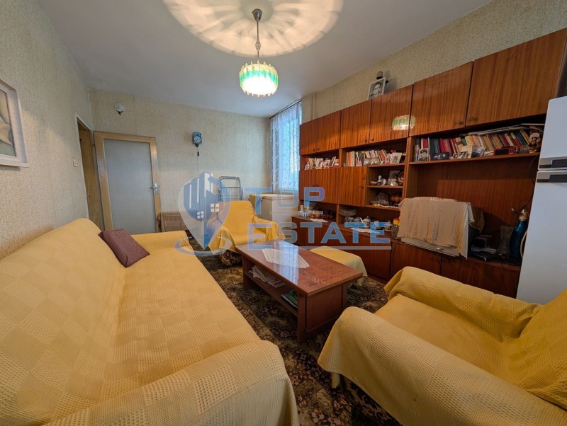 Продава 3-СТАЕН в област Велико Търново, гр. Стражица - 90 кв.м / 51 500 € » 100 725.25 лв., ТОП ЕСТЕЙТ