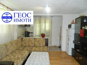 Продажба на имоти в Долно Райково, град Смолян - изображение 4 