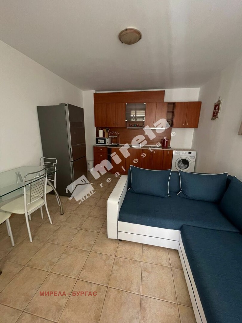 En venta  1 dormitorio región Burgas , Sveti Vlas , 46 metros cuadrados | 70642191 - imagen [2]