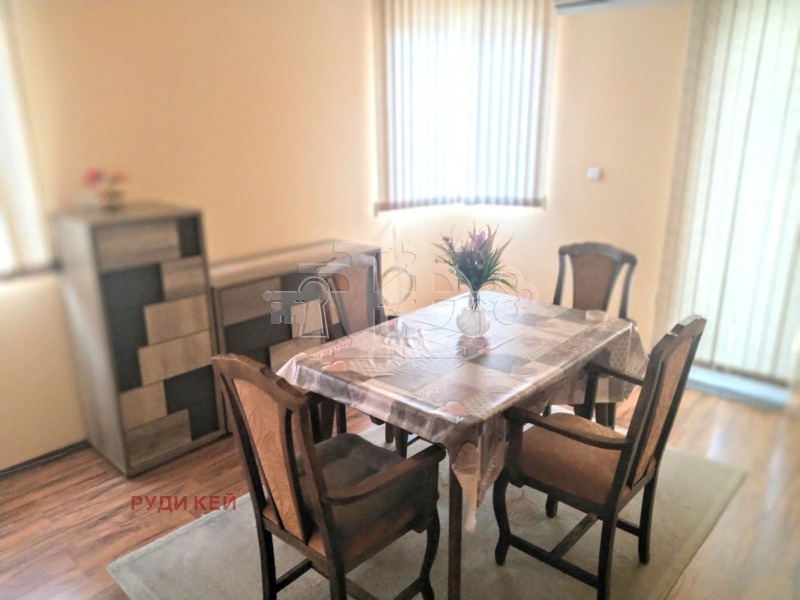 Продава 2-СТАЕН, град Варна, Операта • 203000 € / 397033.49 лв. • 43037309 1