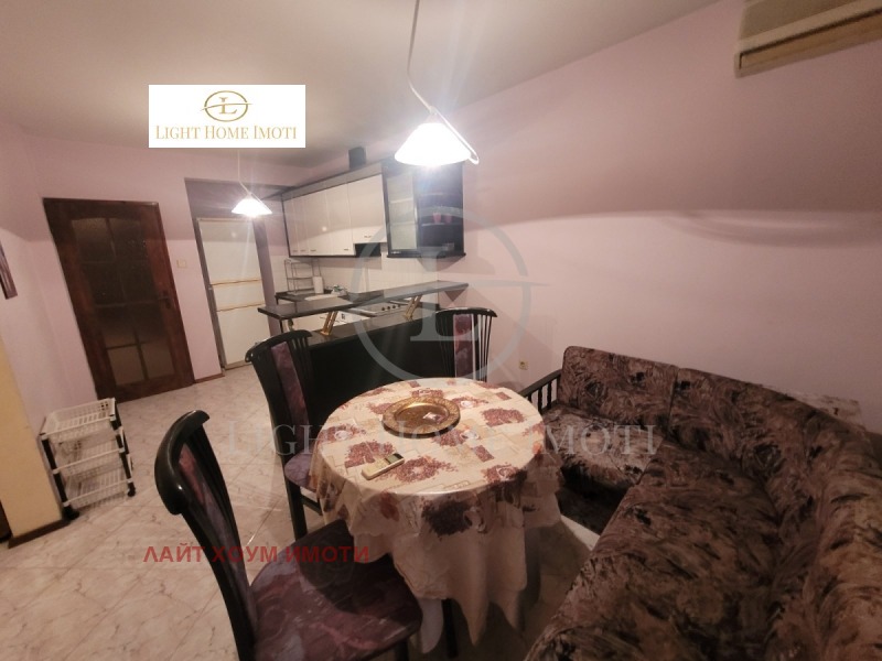 Till salu  2 sovrum Plovdiv , Hristo Smirnenski , 112 kvm | 16177760 - bild [8]