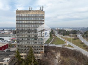 Industriegebäude Promischlena zona - Zapad, Ruse 2