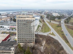 Industrie gebouw Promisjlena zona - Zapad, Ruse 6