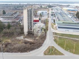 Industriegebäude Promischlena zona - Zapad, Ruse 10