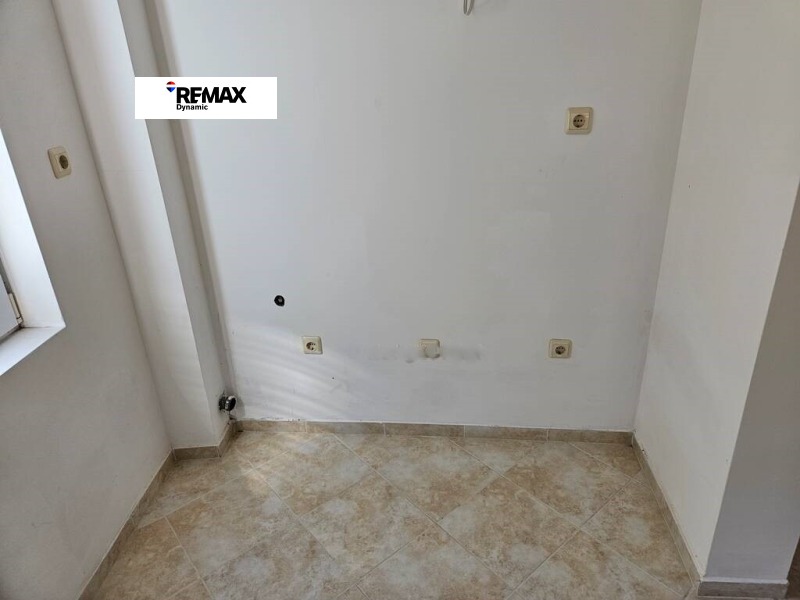 Продава  1-стаен област Бургас , с. Кошарица , 35 кв.м | 57381681 - изображение [6]