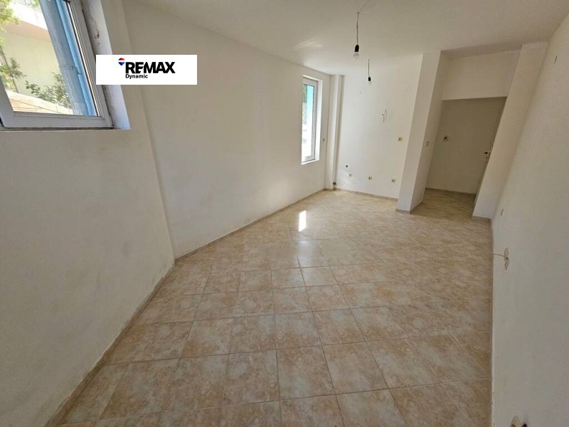Продава  1-стаен област Бургас , с. Кошарица , 35 кв.м | 57381681 - изображение [5]