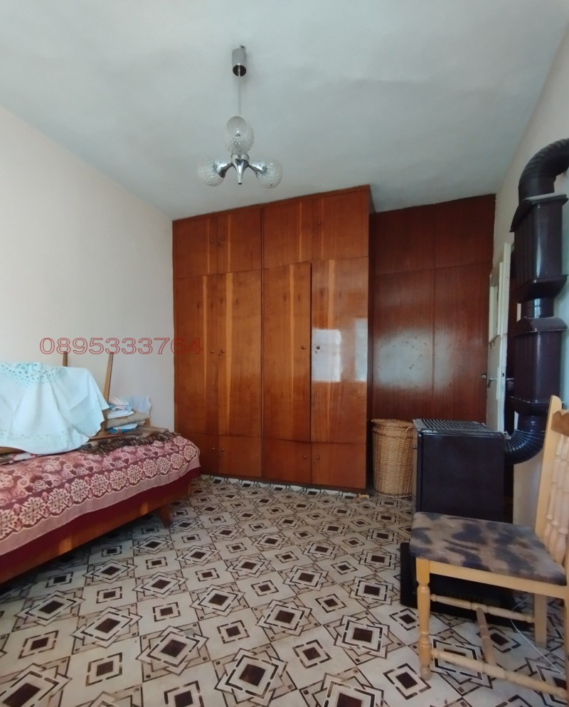 Продава 2-СТАЕН, гр. Шумен, Еверест