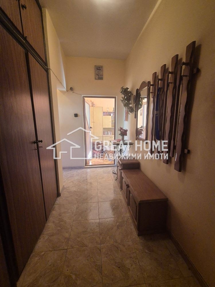 Продава 3-СТАЕН, гр. Търговище, Запад 1, снимка 8 - Апартаменти - 52983207