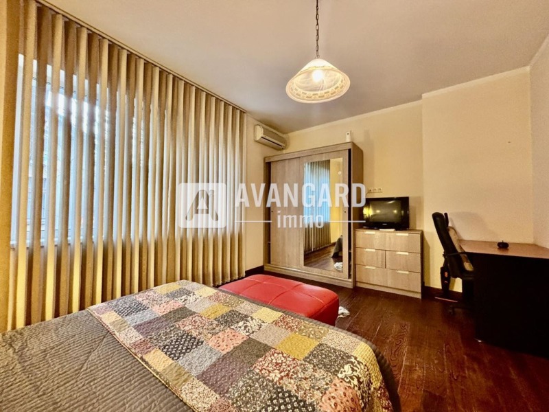 Продава МНОГОСТАЕН, гр. Варна, Гръцка махала, снимка 3 - Апартаменти - 53409578